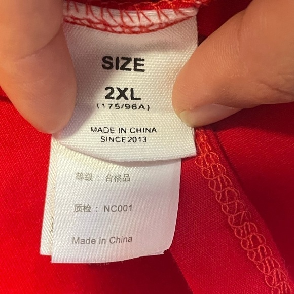 Red Moon V Neck  T-Shirt - Picture 6 of 6